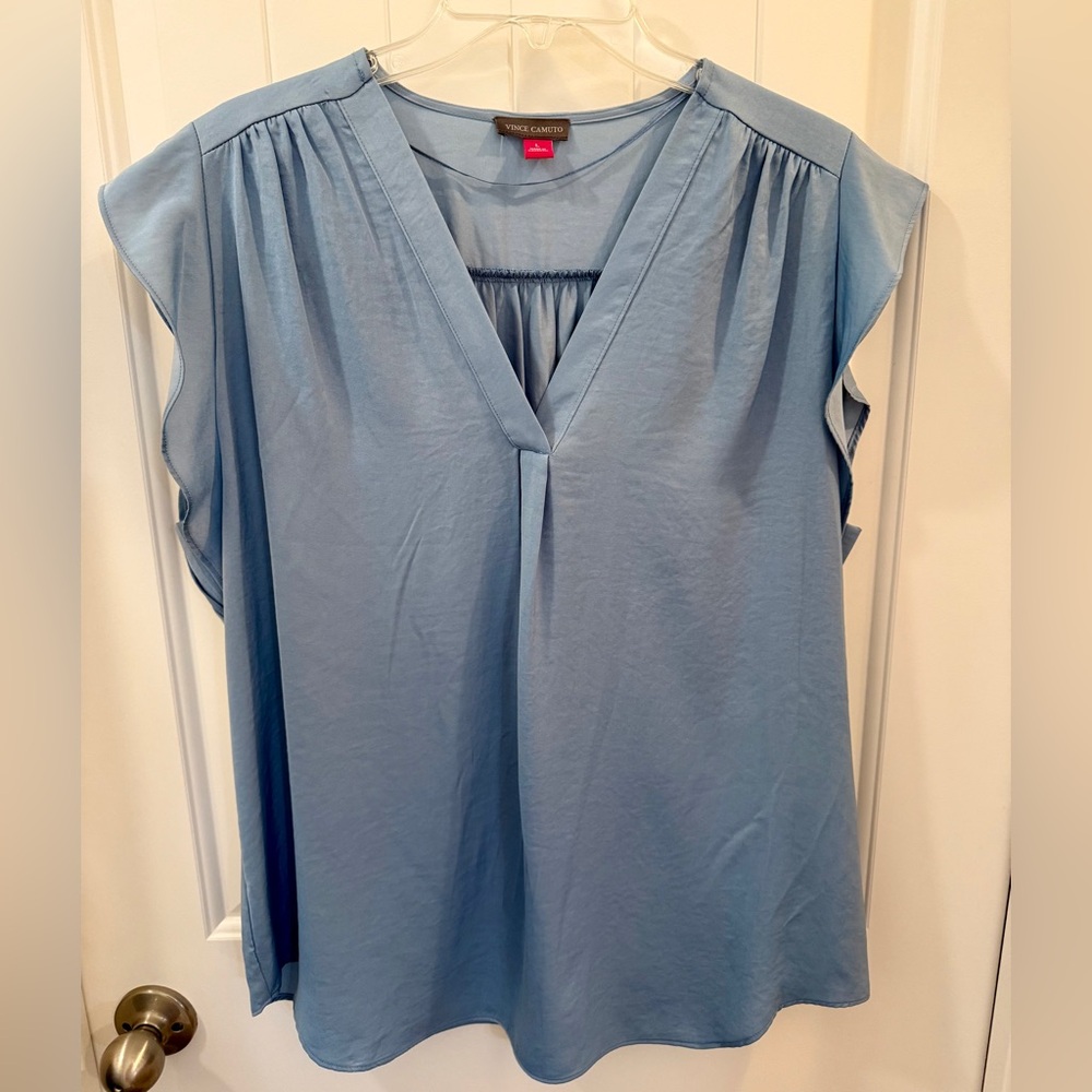 Vince Camuto Coastal Cool V-Neck Blouse | Size L | NWT